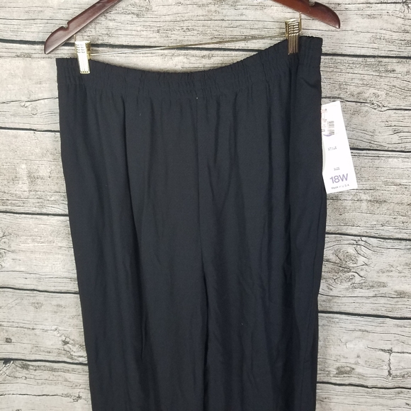 Ellen Figg Elastic Black Pants Size 18W.

Waist ap - Picture 2 of 8